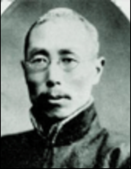                         何燏时 