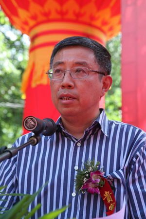 中心主任田刚院士