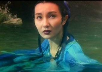 张曼玉的小青