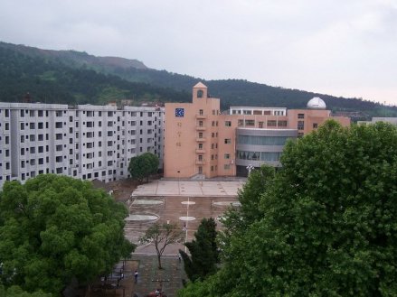 桂阳县第一中学远望科学楼