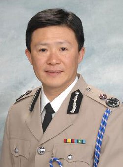白韫六