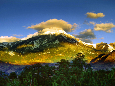 兰坪县雪邦山