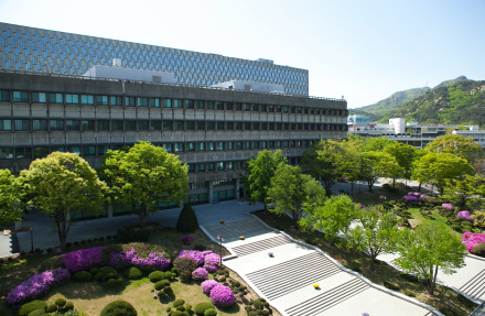 首尔大学图书馆