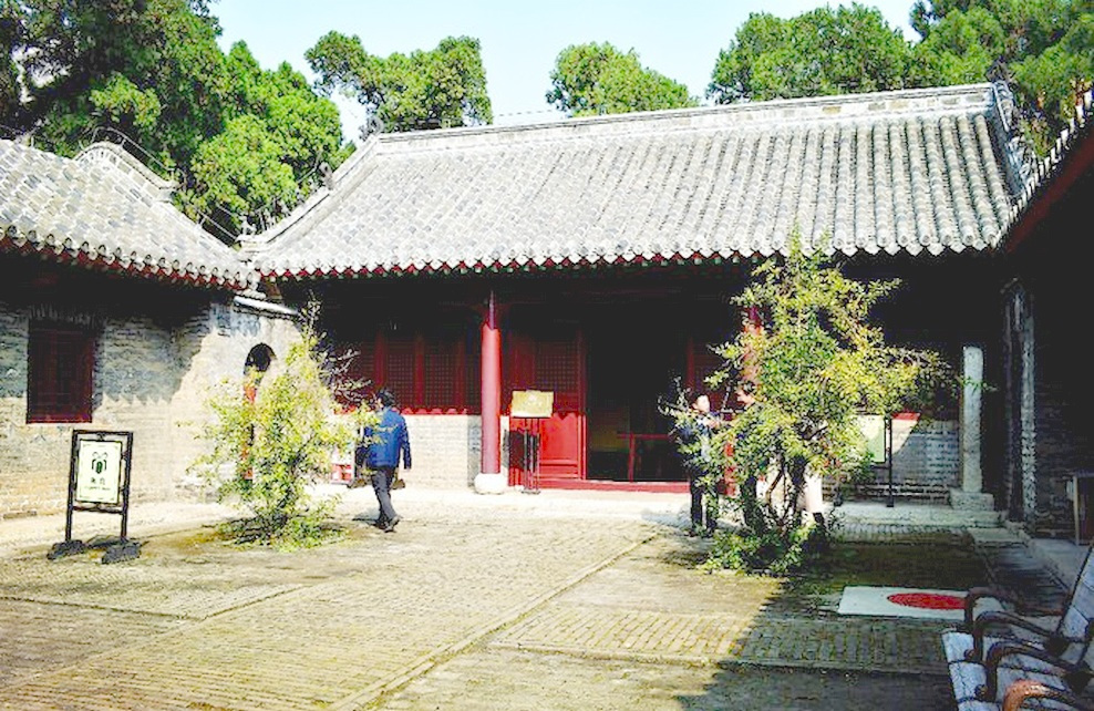 尼山书院内景