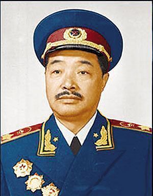 贺龙画像