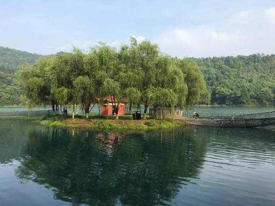 石燕湖风景区