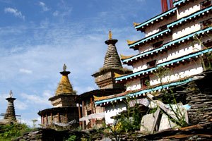 壤塘9层弥勒佛塔