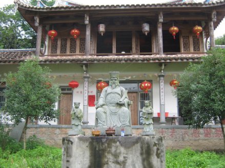郑樵坐像