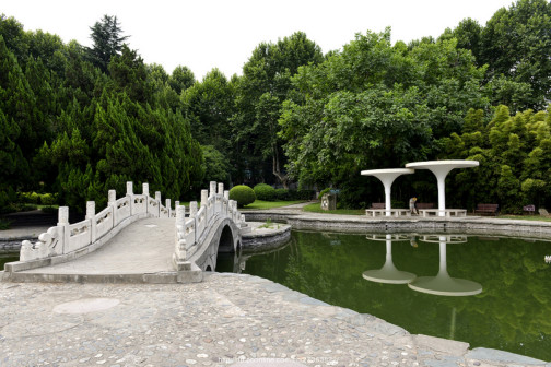 西安交通大学