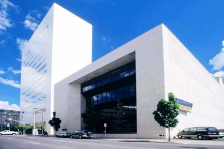 东华盛顿大学