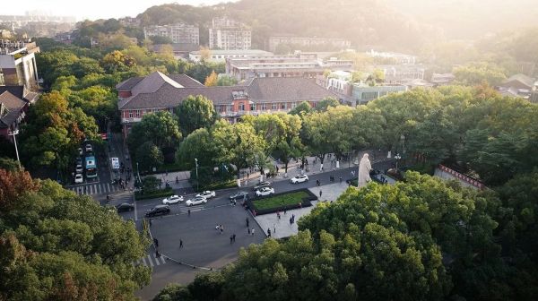 湖南大学风景图