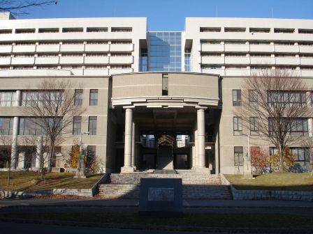 大阪大学