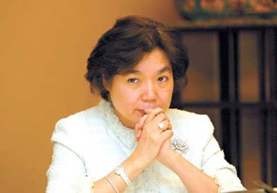 梁凤仪