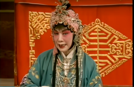 陈三两爬堂