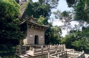 瑞像岩明代石室