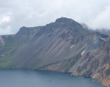 梯云峰、玉柱峰