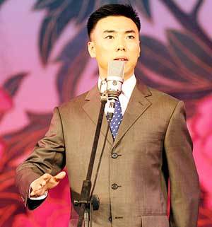 李阳鸣 