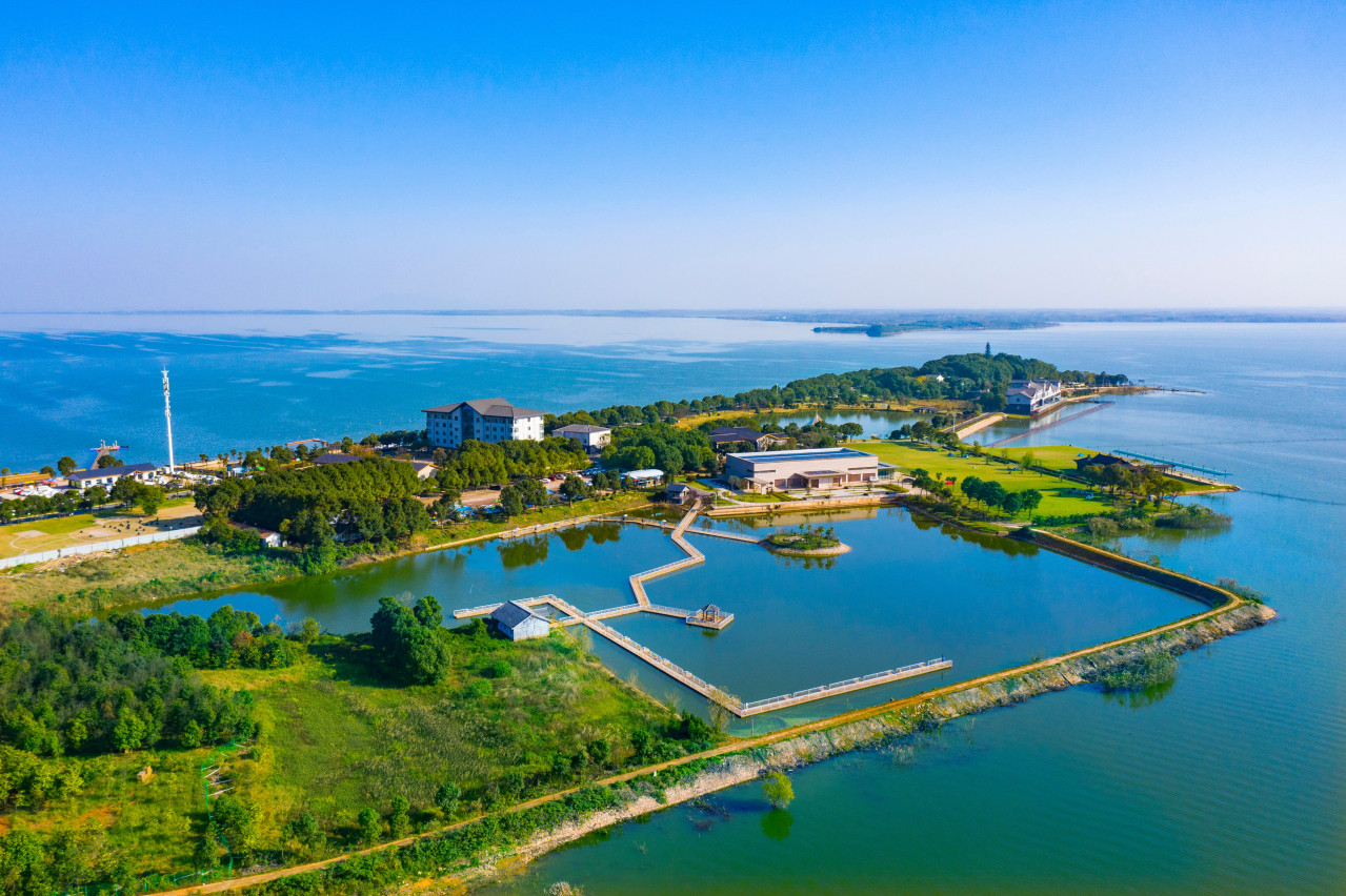 梁子湖龙湾半岛风景区