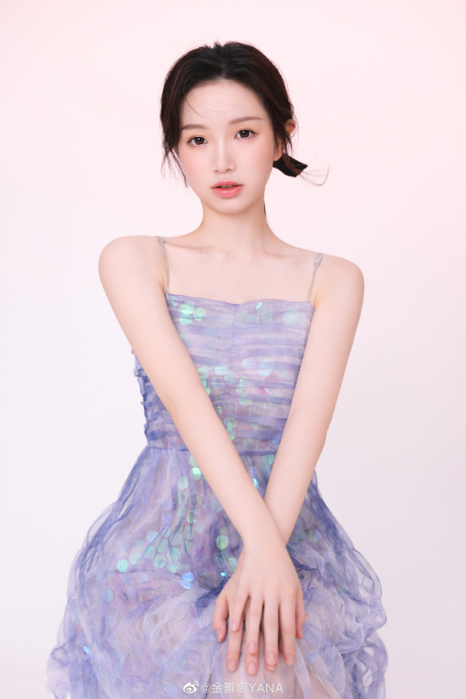 金雅娜写真照