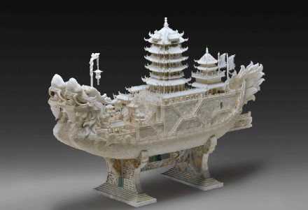 仙桃淡水立体贝雕《黄鹤玉龙舟》