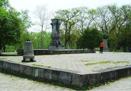 秦文化广场
