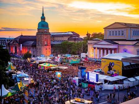 Karolinenplatz