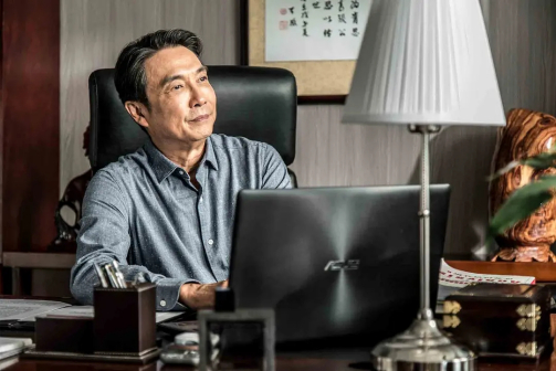 《20:16》中饰演叶海鹏