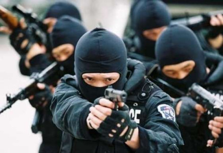 反恐