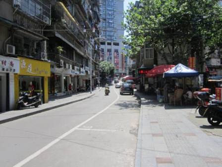 四鹤街道街景