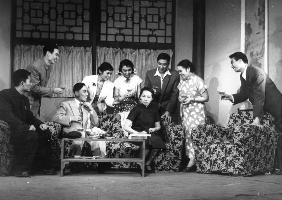 1960年，中央戏剧学院实验话剧院演出《同甘共苦》