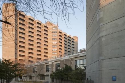 蒙特利尔大学寓所