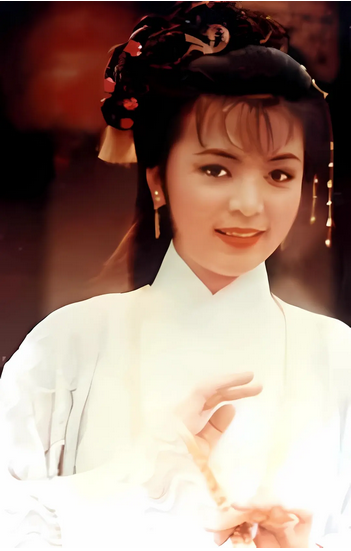 陈玉莲在电视剧《天龙八部》中饰演王语嫣 