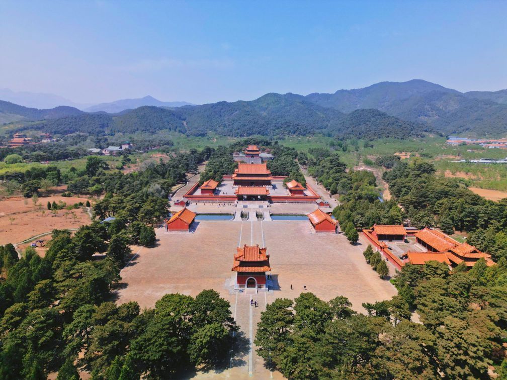 清裕陵全景图