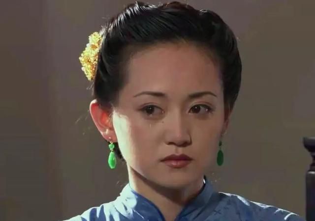 《大宅门》中饰演白佳莉