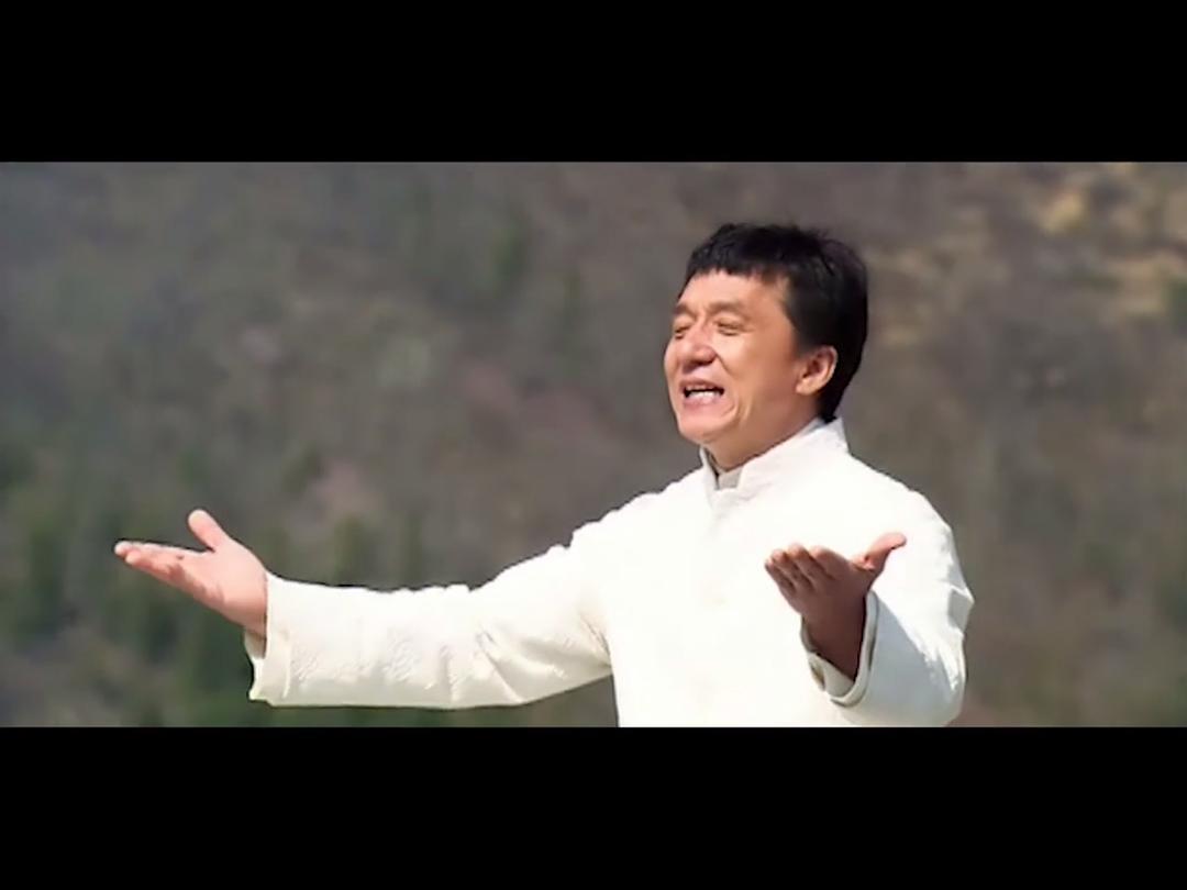 成龙演唱《北京欢迎你》