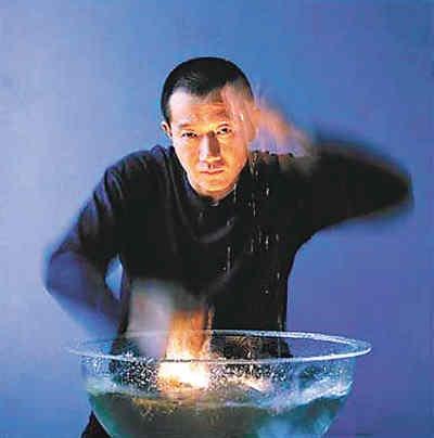 中央音乐学院知名校友-谭盾