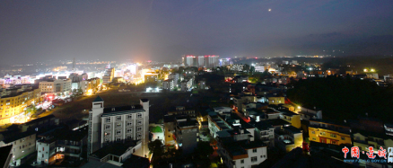 县城夜景