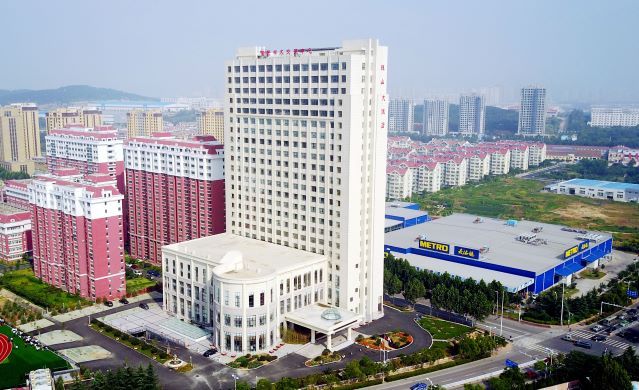 青岛滨海学院酒店管理学院（珠山大饭店·五星级）