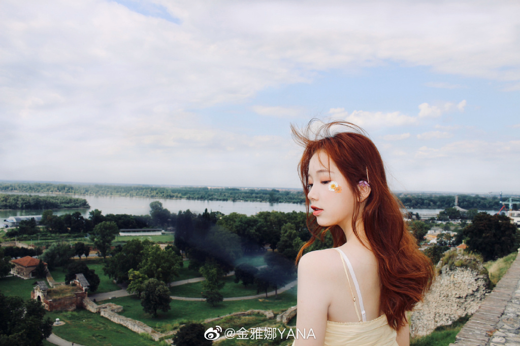 金雅娜写真照