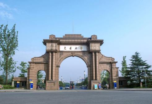 学校大门