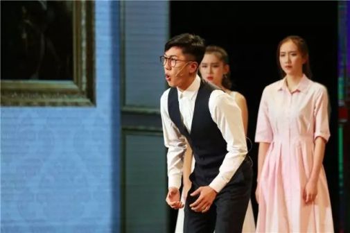 东华原创大师剧《钱宝钧》