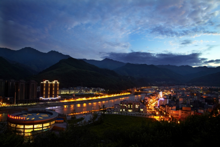 平武县城夜景