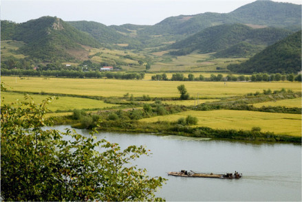 龙凤山镇风景图