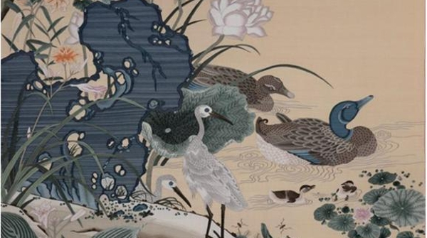 缂丝《莲塘乳鸭图》（范玉明复缂）