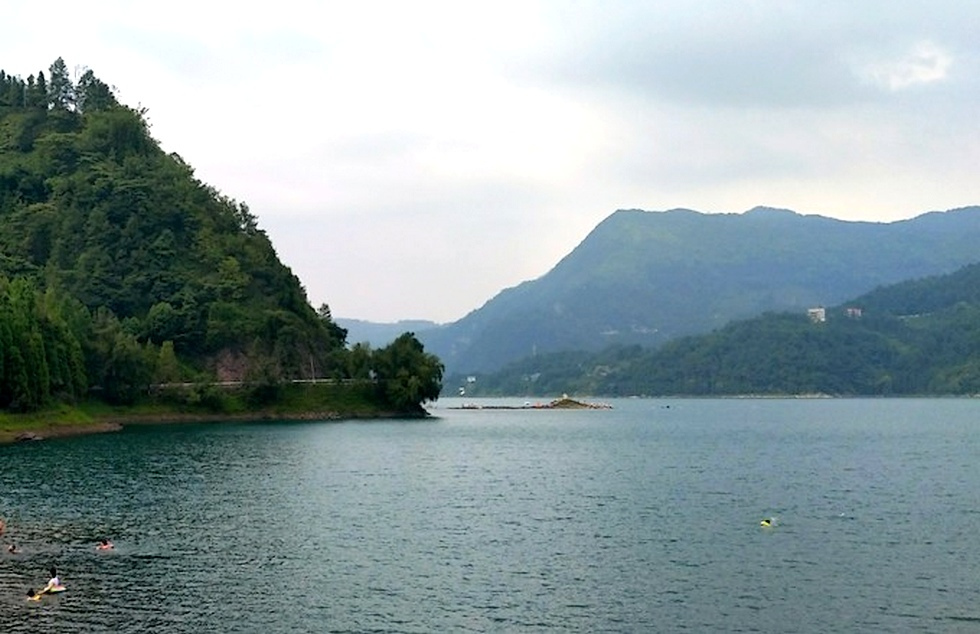 马湖西部水面