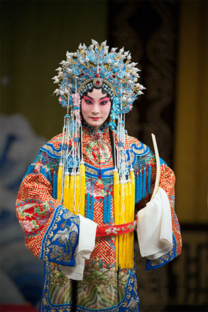 田慧饰王宝钏