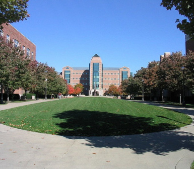 伊利诺伊大学厄巴纳香槟分校