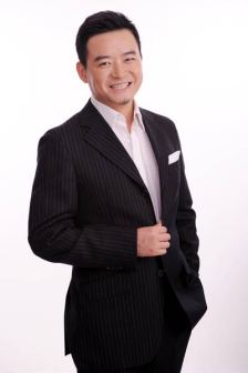 李佳明