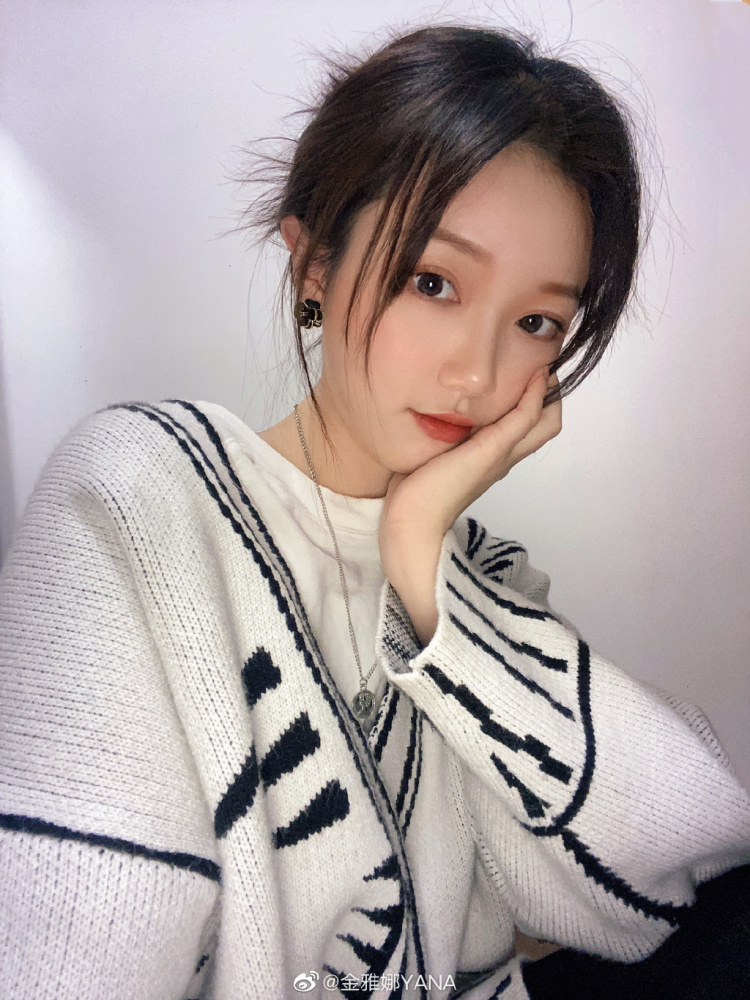 金雅娜写真照