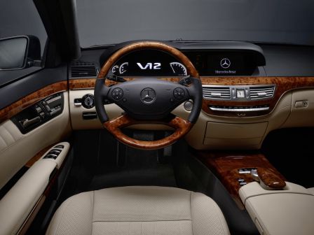 奔驰S600